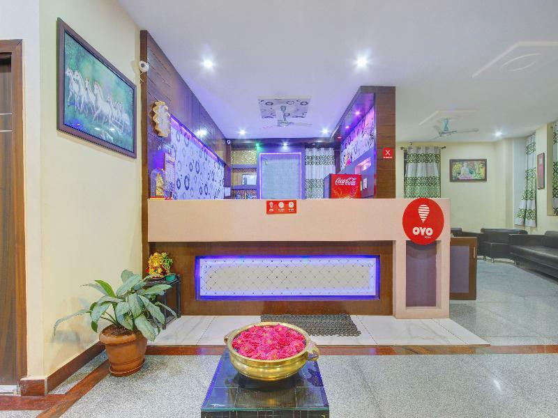 Hotel Oyo 7627 Royal Plaza Hyderabad Esterno foto